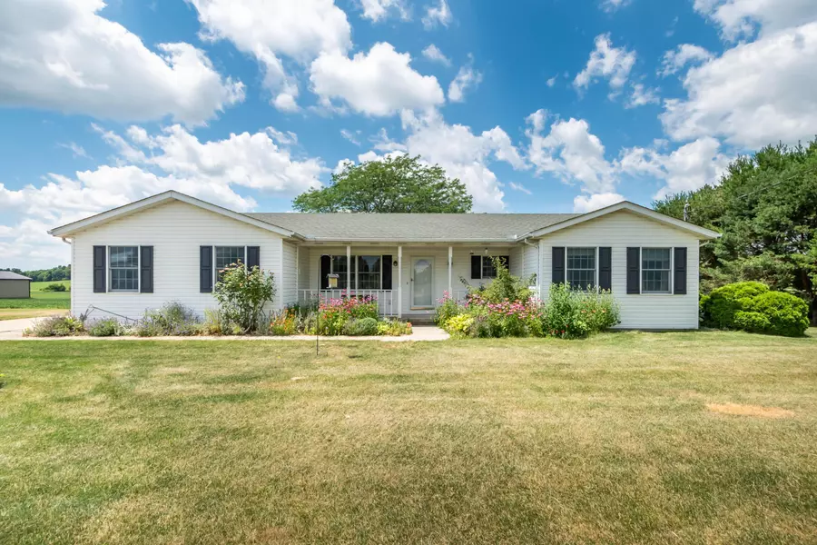 2959 Vernon-Asbury Road, South Vienna, OH 45369