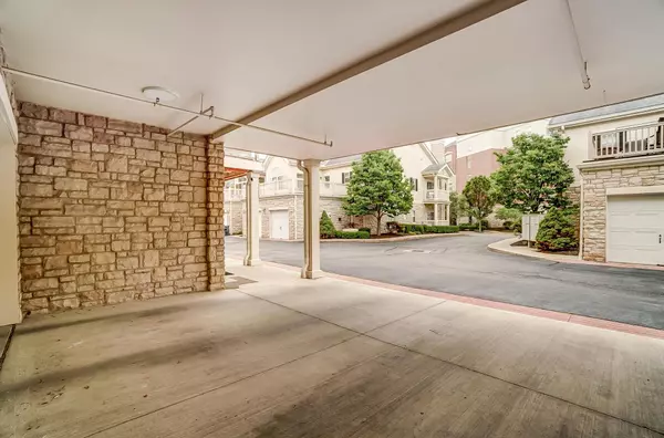 Upper Arlington, OH 43221,1756 Ridgecliff Road