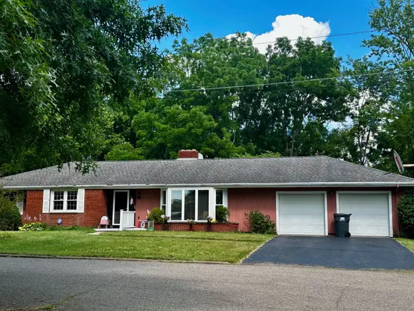 80 Thornhill Drive, Thornville, OH 43076