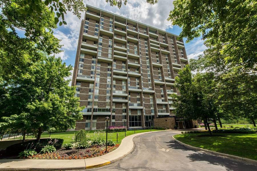 1000 Urlin Avenue #2222, Columbus, OH 43212