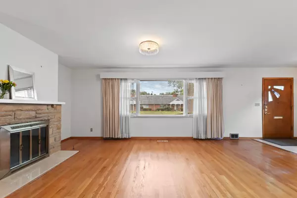 1792 Ardleigh Road,  Upper Arlington,  OH 43221