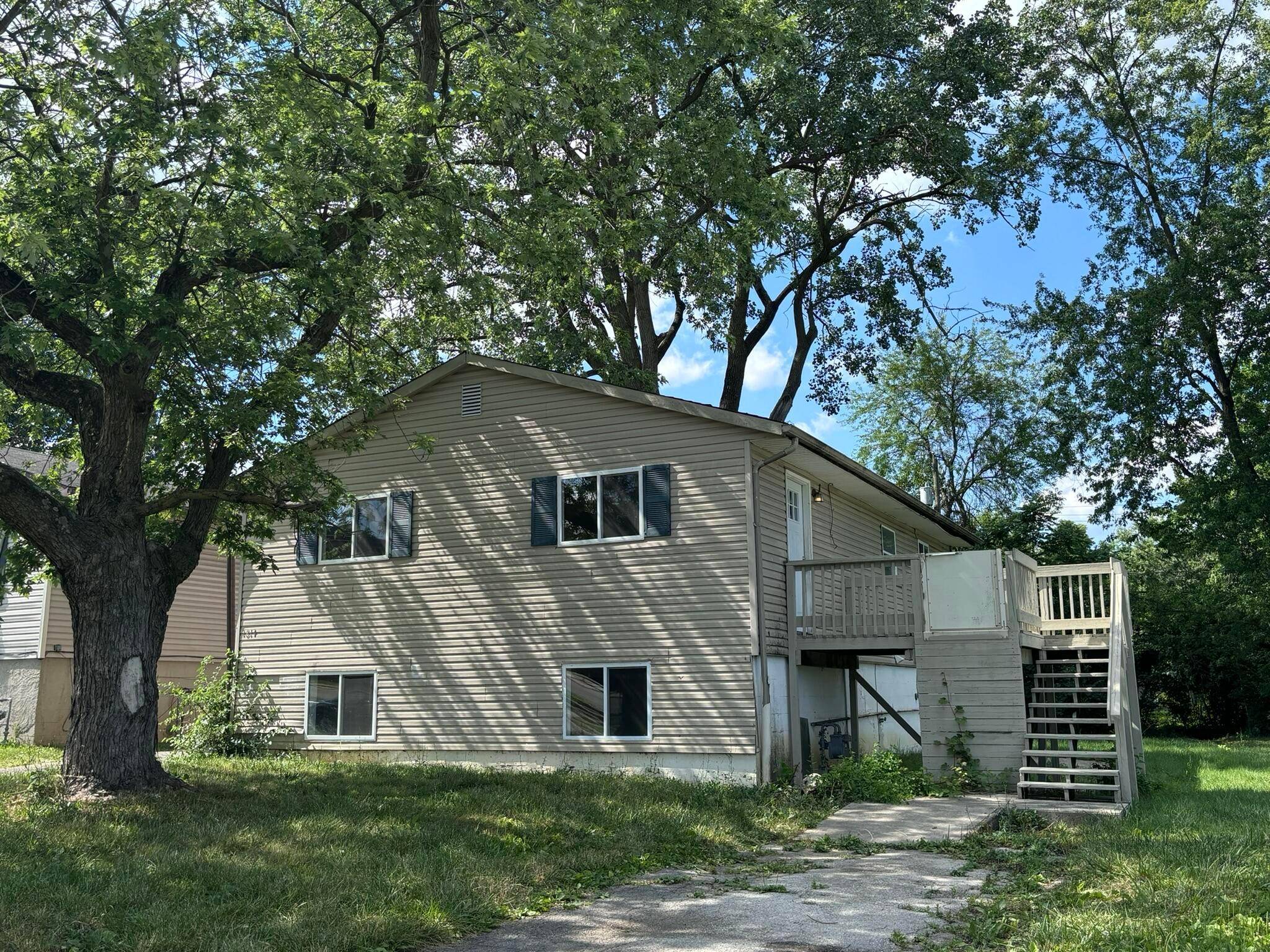 1814 E Maynard Avenue, Columbus, OH 43219