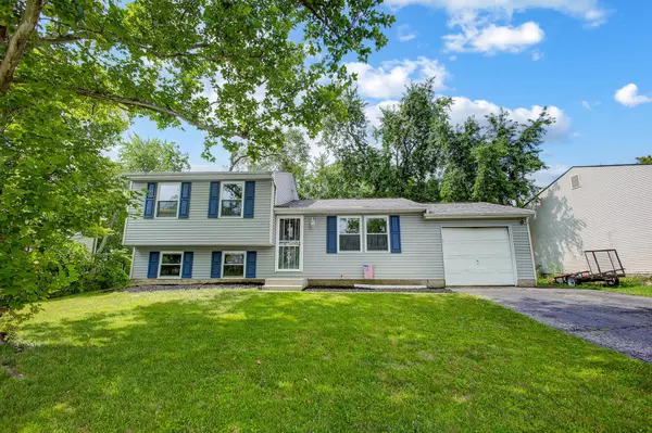 2547 Red Rock Boulevard, Grove City, OH 43123