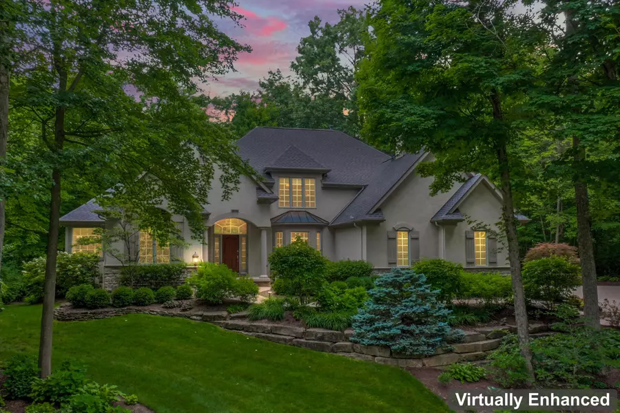 726 Whispering Woods, Powell, OH 43065