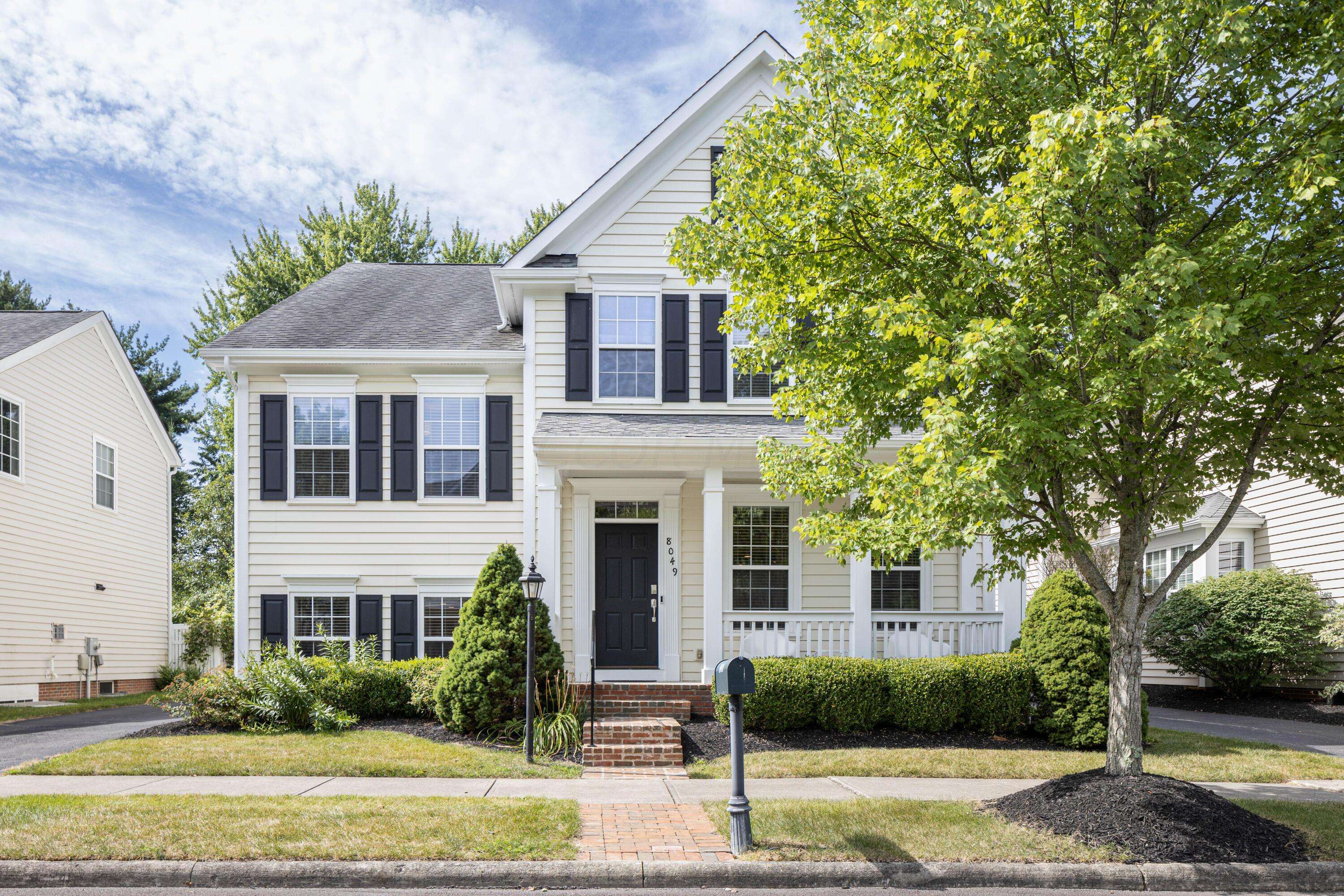 8049 Griswold Drive, New Albany, OH 43054