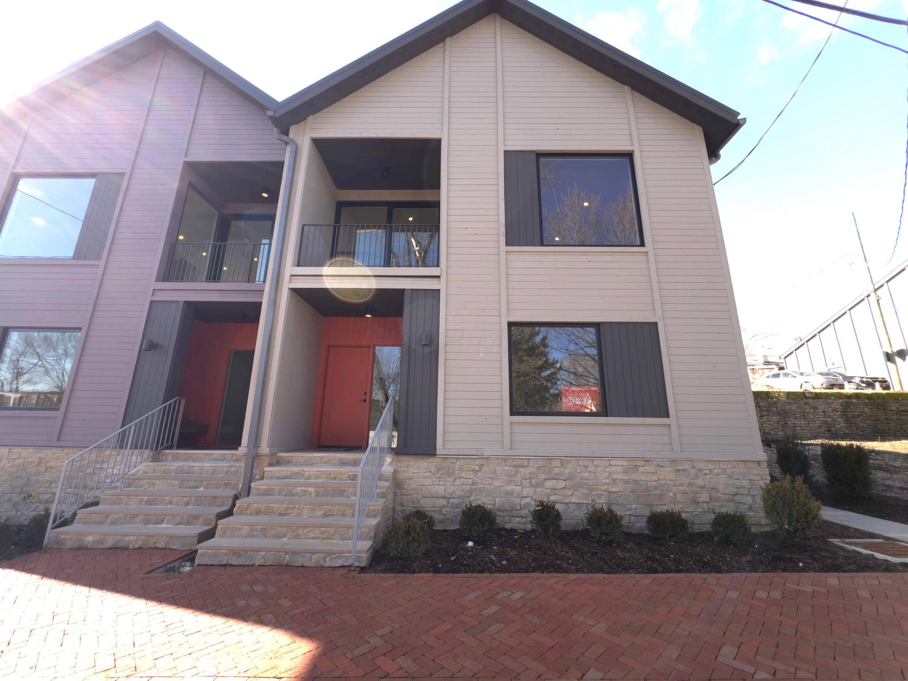 33 N Blacksmith Lane, Dublin, OH 43017
