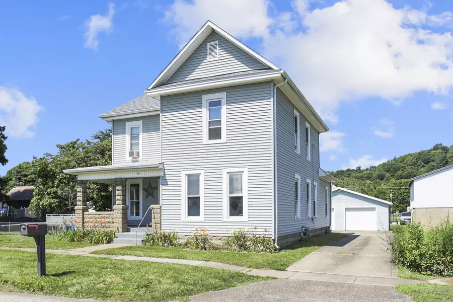 83 N Sugar Street, Saint Louisville, OH 43071