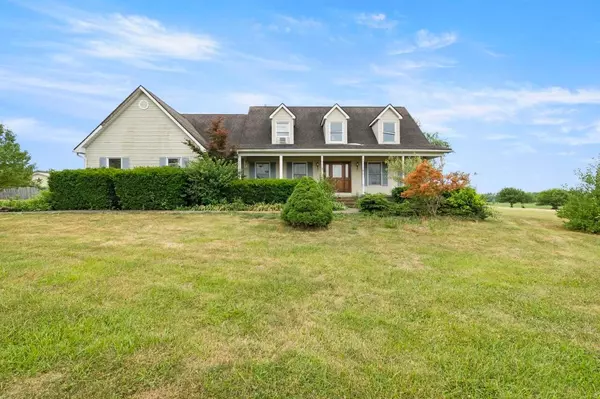 6769 Ludwig Dresback Road, Circleville, OH 43113