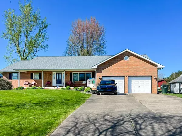 285 Linvale Drive, Norwich, OH 43767