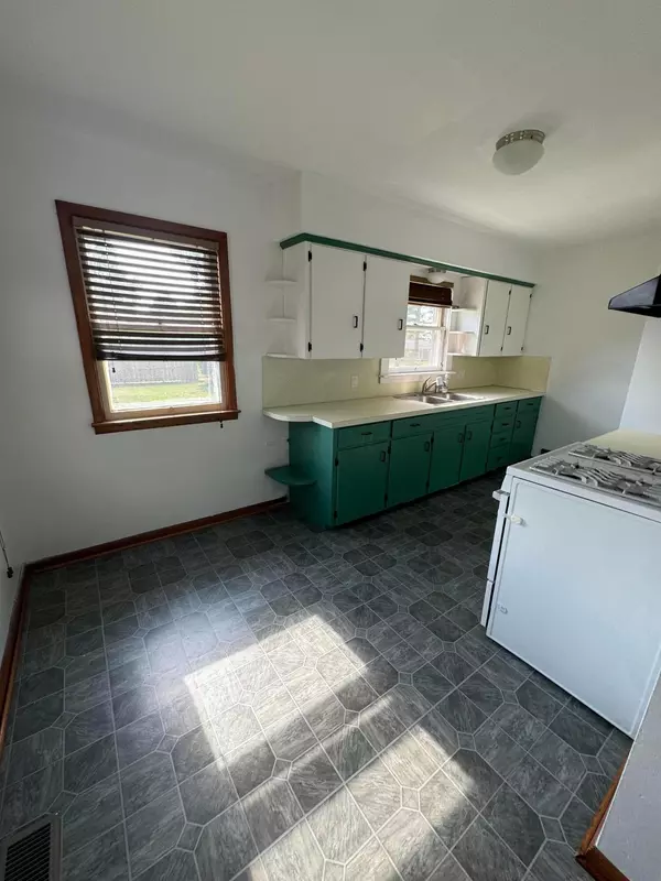 Mount Gilead, OH 43338,447 N Delaware Street