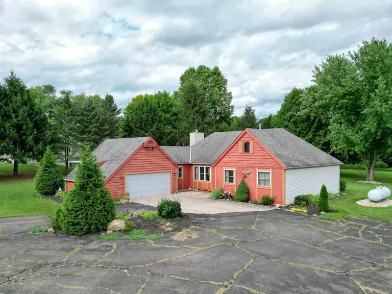 12274 Vincent Road, Mount Vernon, OH 43050