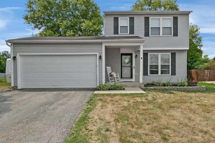 32 Ashton Drive, Ashville, OH 43103