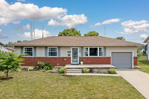 637 Brookdale Drive, West Jefferson, OH 43162