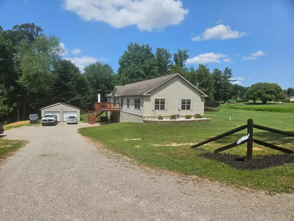 Rushville, OH 43150,7158 Township Road 140