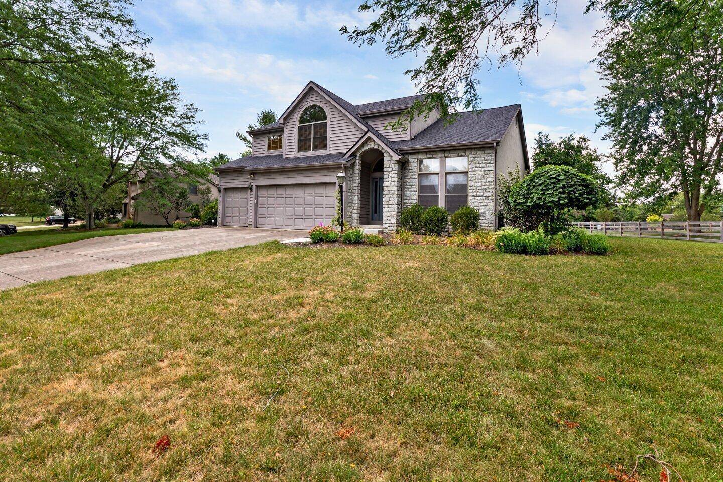Lewis Center, OH 43035,5597 Willow Springs Drive