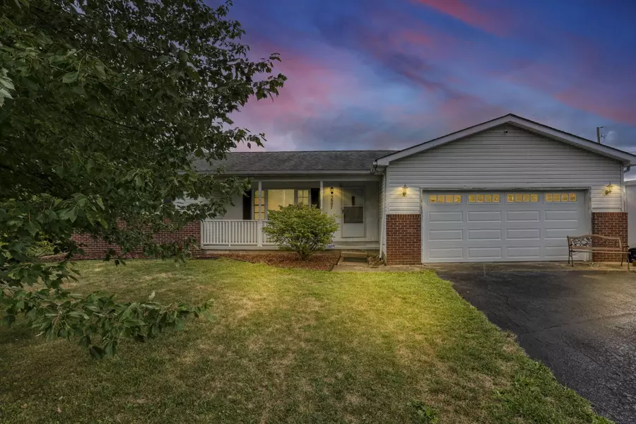 5807 Beecher Road, Granville, OH 43023