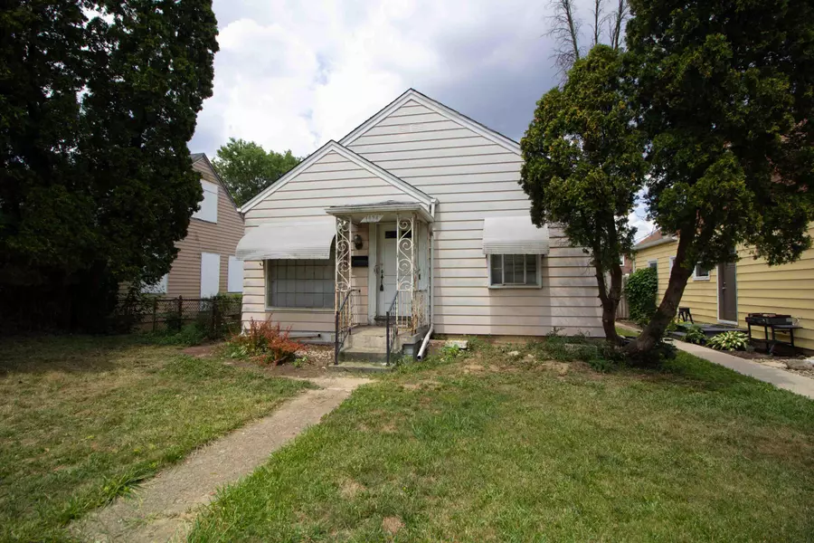 1034 E 19th Avenue, Columbus, OH 43211