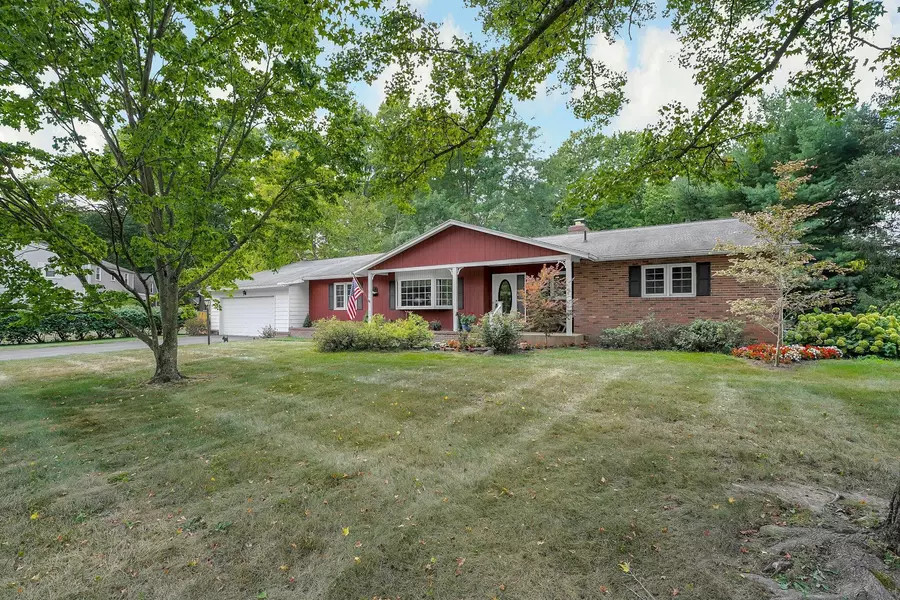 715 Hawthorne Drive, Circleville, OH 43113