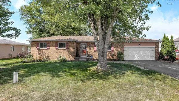 3956 Chancellor Drive, Grove City, OH 43123