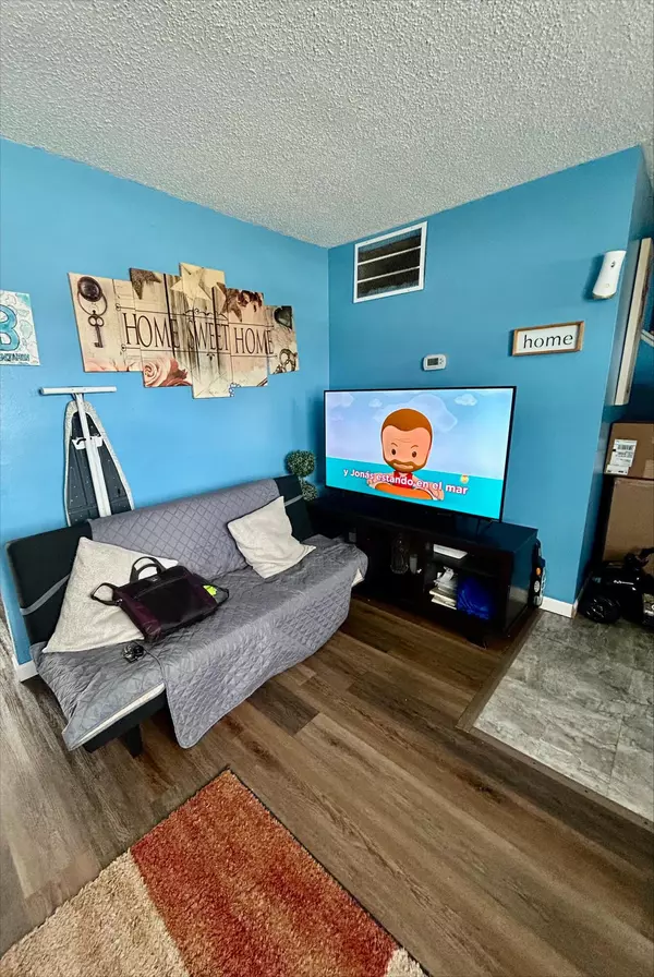 Columbus, OH 43217,120 Buckeye Circle #B