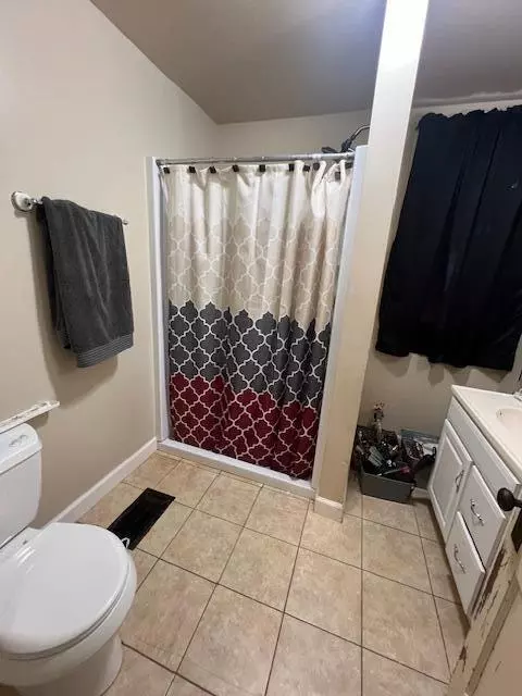 Glouster, OH 45732,44 Republic Avenue