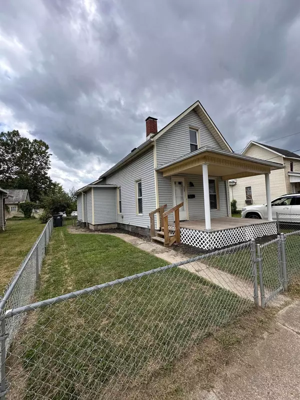 23 Western Avenue, Newark, OH 43055