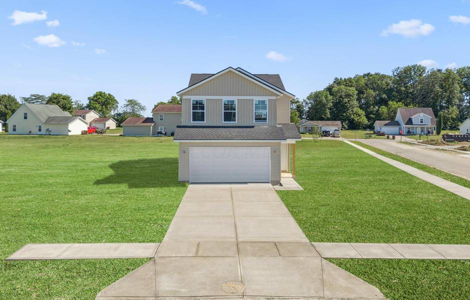 800 Glenwood Drive, Jamestown, OH 45335