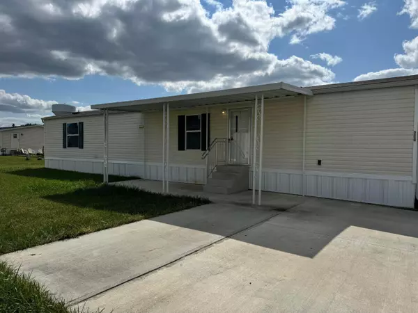 209 Gloria Road, Pataskala, OH 43062