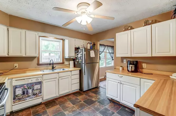 Marysville, OH 43040,658 Wagon Wheel Lane