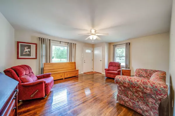 Hebron, OH 43025,9865 Canal Road