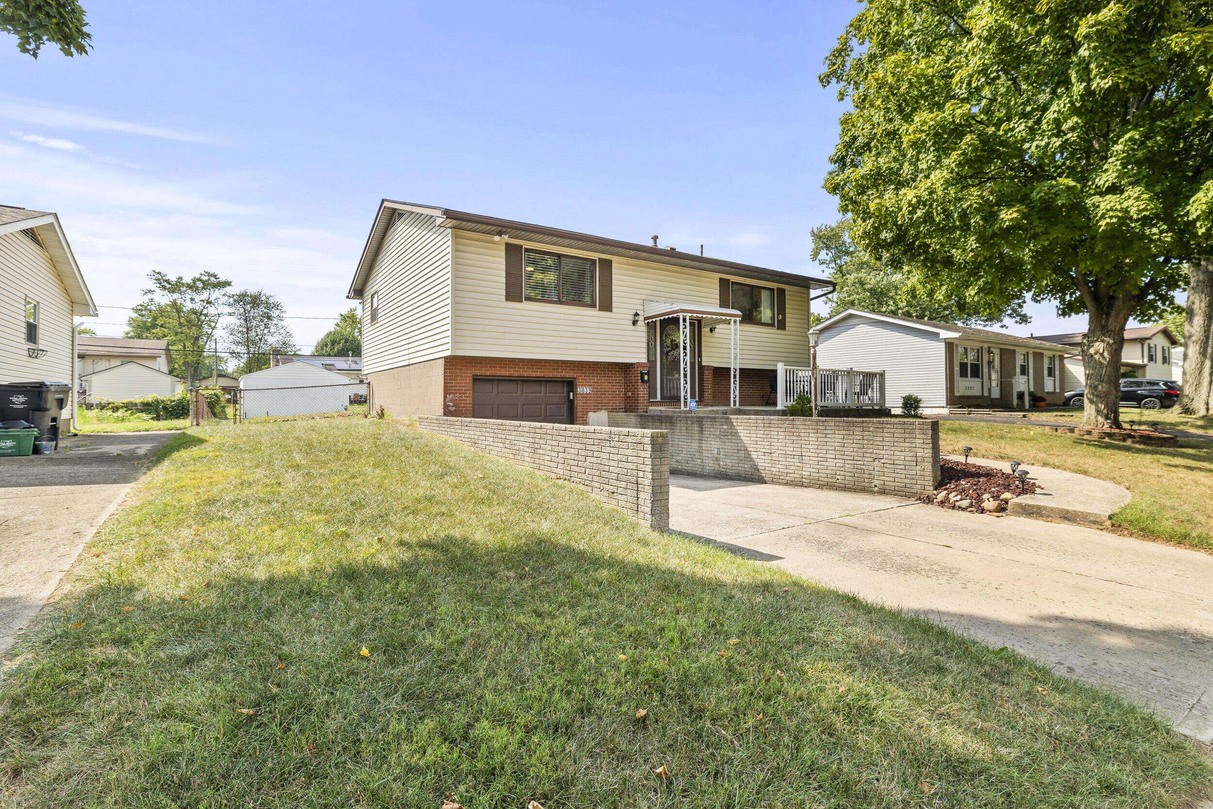 Columbus, OH 43232,3839 Bonita Road