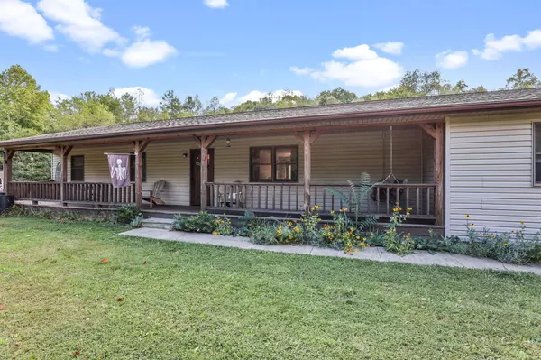 Logan, OH 43138,11202 Pine Grove Lane