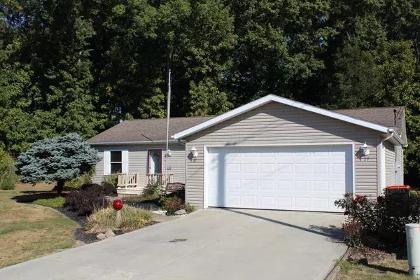 27 Lynnwood Drive, Hebron, OH 43025