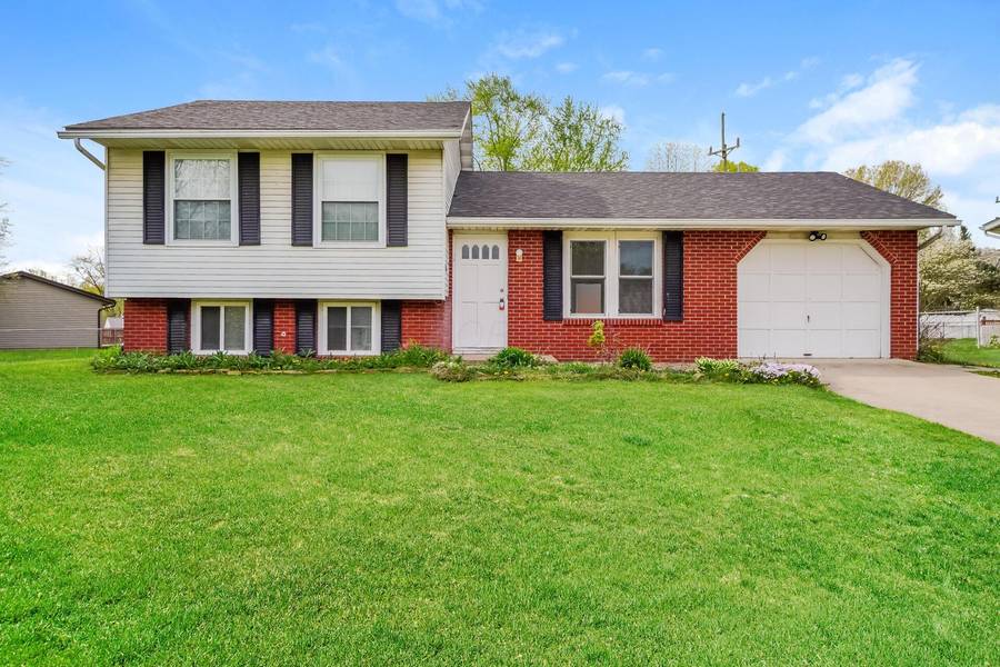 326 Ridgemere Way, Lancaster, OH 43130