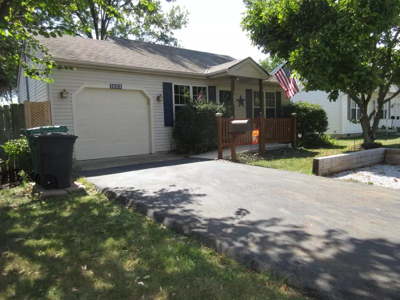 1623 Arcadia Avenue, Obetz, OH 43207