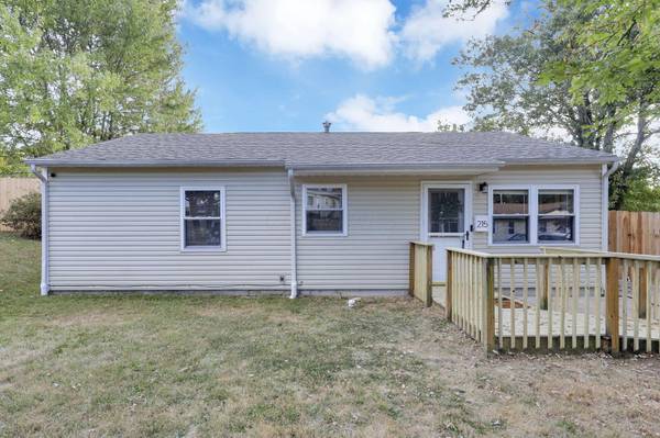 215 Sunset Drive,  Johnstown,  OH 43031