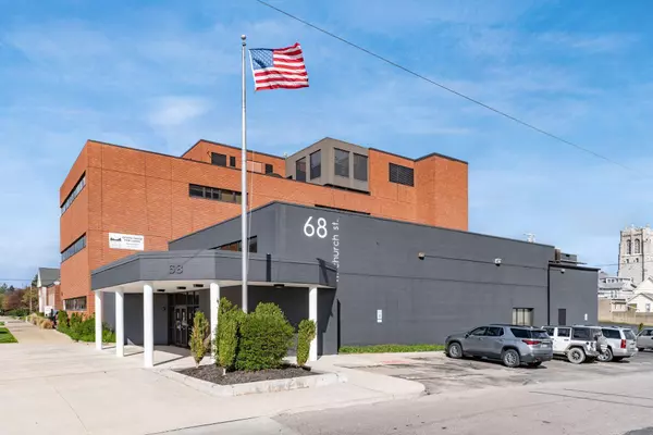 68 W Church Street #205, Newark, OH 43055