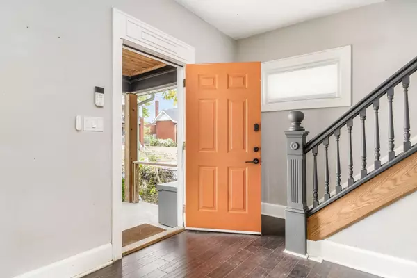 Columbus, OH 43206,837 Reinhard Avenue