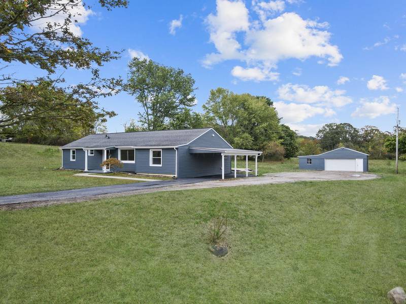 8641 Jacksontown Road, Heath, OH 43056