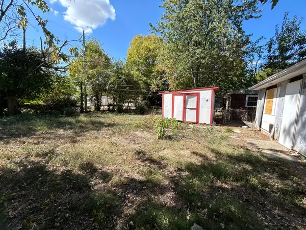 Columbus, OH 43207,1305 Yolanda Drive