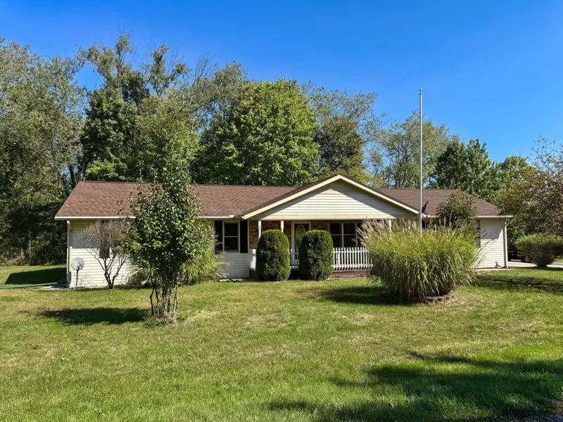 104 Jonathon Drive, Howard, OH 43028