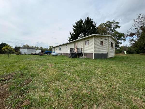 5831 Township Highway 105, Mount Gilead, OH 43338