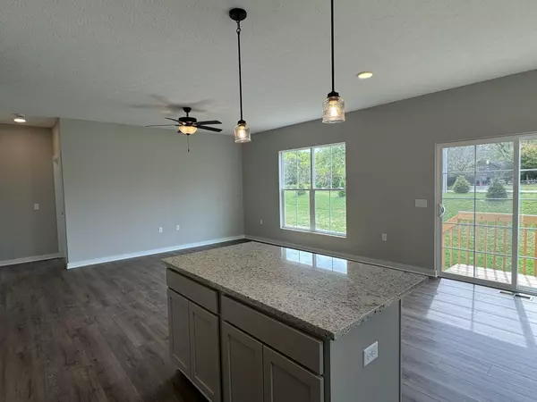 Delaware, OH 43015,85 Oldham Court