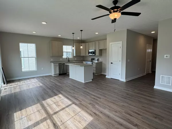 Delaware, OH 43015,85 Oldham Court