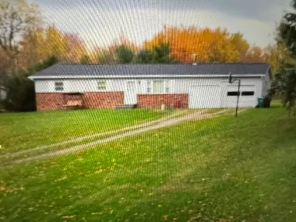 246 Woodside Drive, Pataskala, OH 43062