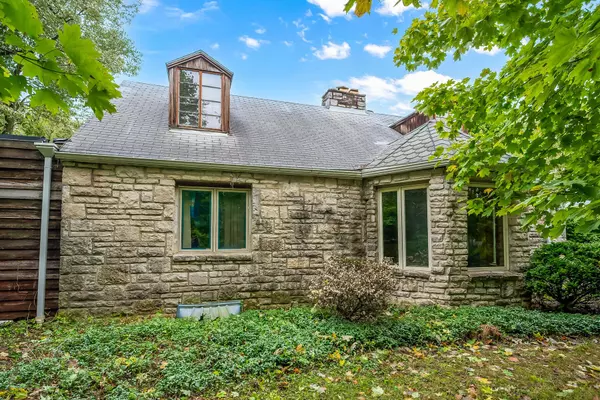 Columbus, OH 43230,360 Carpenter Road