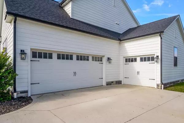 Sunbury, OH 43074,2195 Gingerfield Way