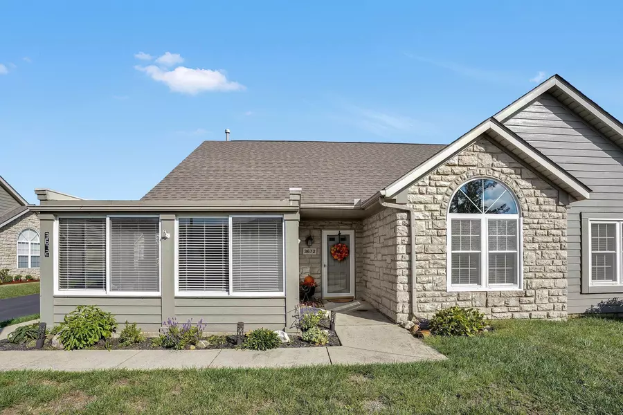 3672 E Links Circle #13, Hilliard, OH 43026