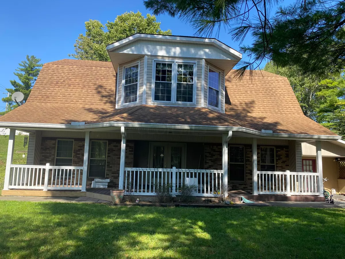 Frankfort, OH 45628,207 N 2nd Street