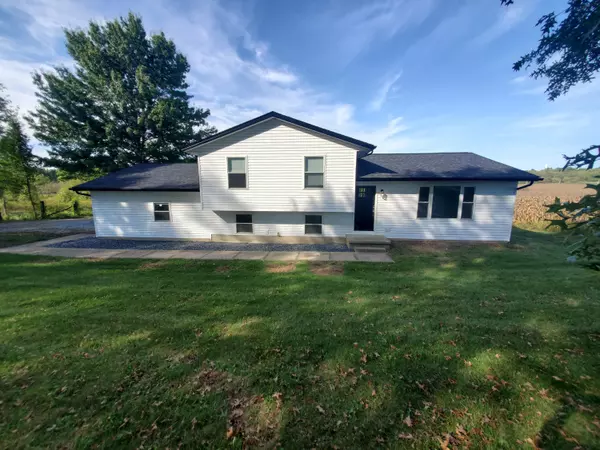 2151 Richvale Road, Nashport, OH 43830